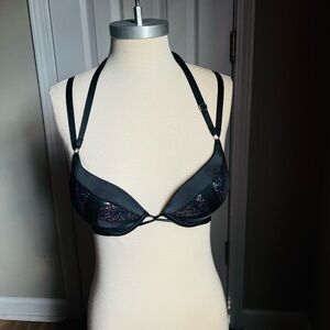 Women’s Victoria Secret Push up Halter Bra